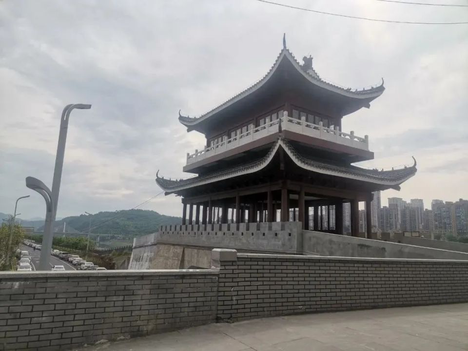 金川门新建城楼亮化方案公布!你是啥意见?