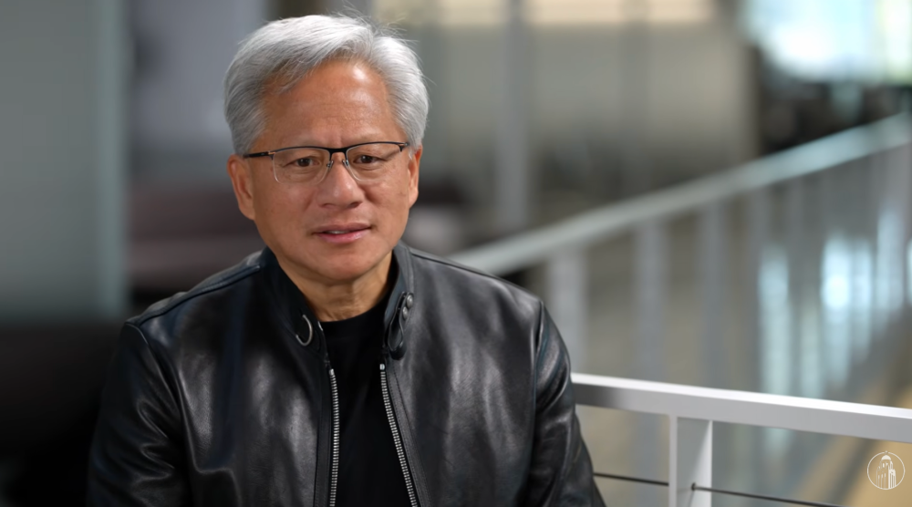 黄仁勋罕见聊成长史：9岁跟哥哥赴美 边工作边读书