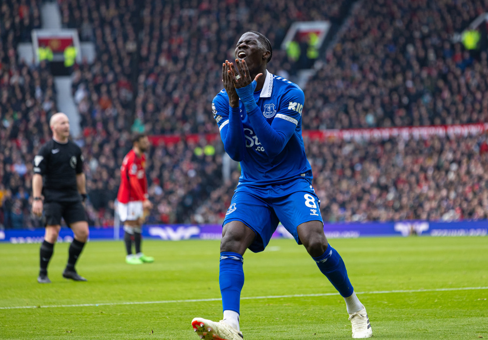 足球英超曼联胜埃弗顿