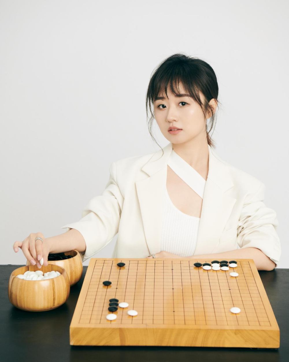 围棋直播界扛把子战鹰,告诉你本届"吴清源杯"这样看_腾讯新闻