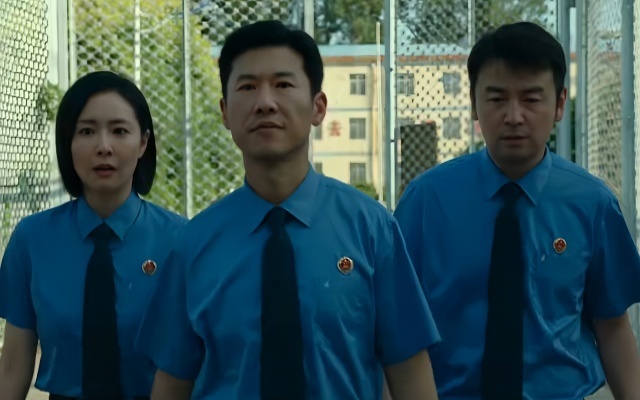 电鳗娱乐电影第二十条狂揽20亿票房震撼来袭