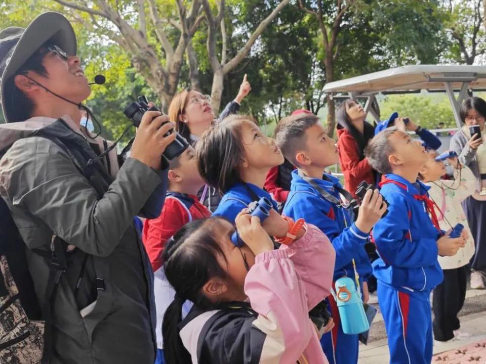 廣州花都學子在家門口的研學基地進行探索實踐