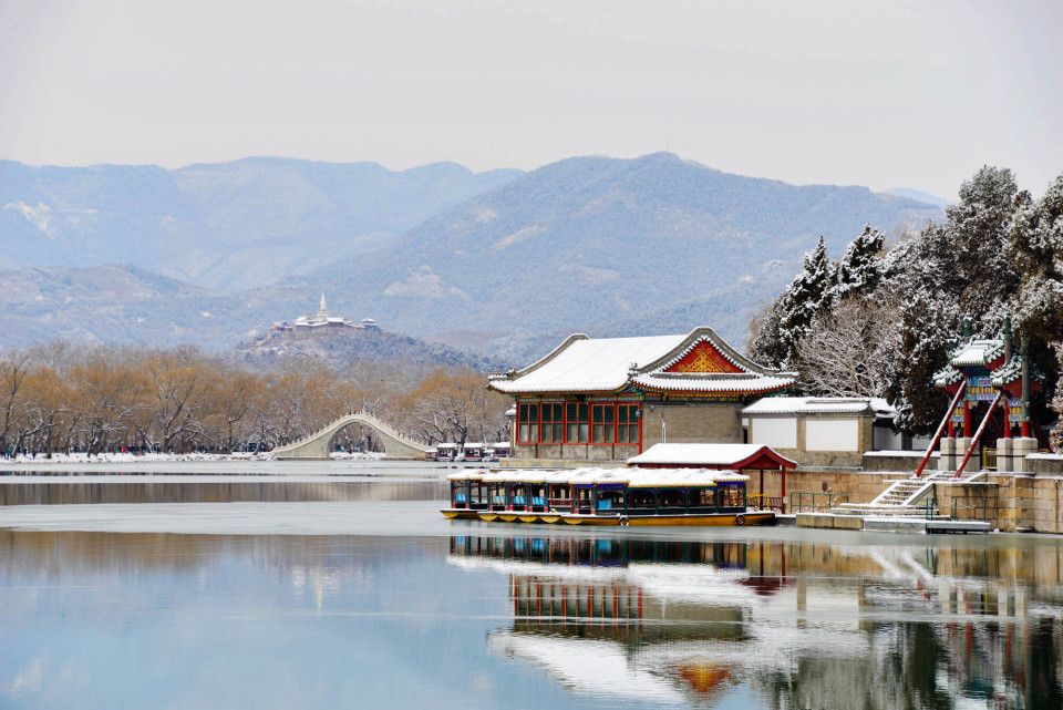 雪落颐和园