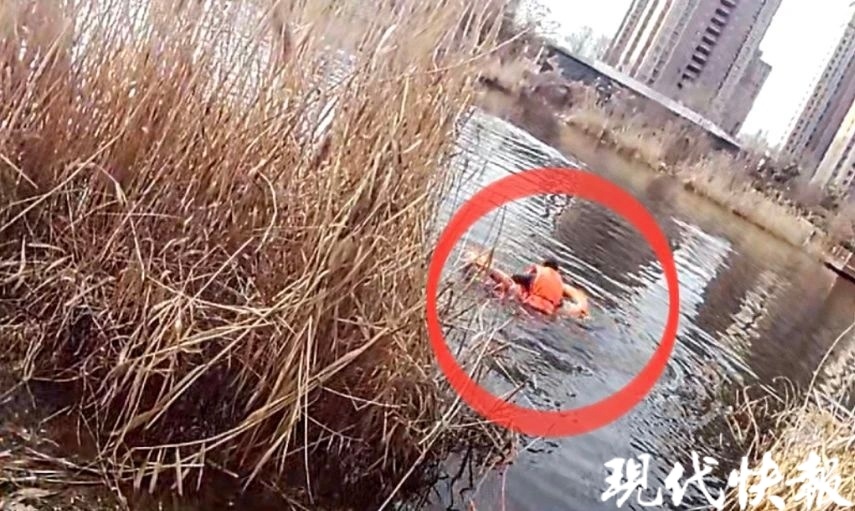 徐州95后民警一天两次跳河救人人命关天不能等