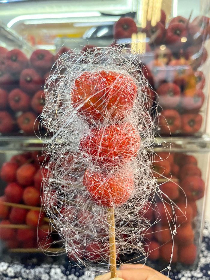 进博上的好品山东美青岛糖球惊艳韩国