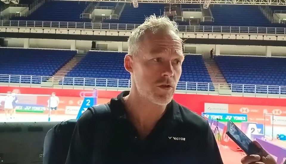 闹大了,丹麦羽毛球主教练成"光杆司令",手下无人可用准备辞职
