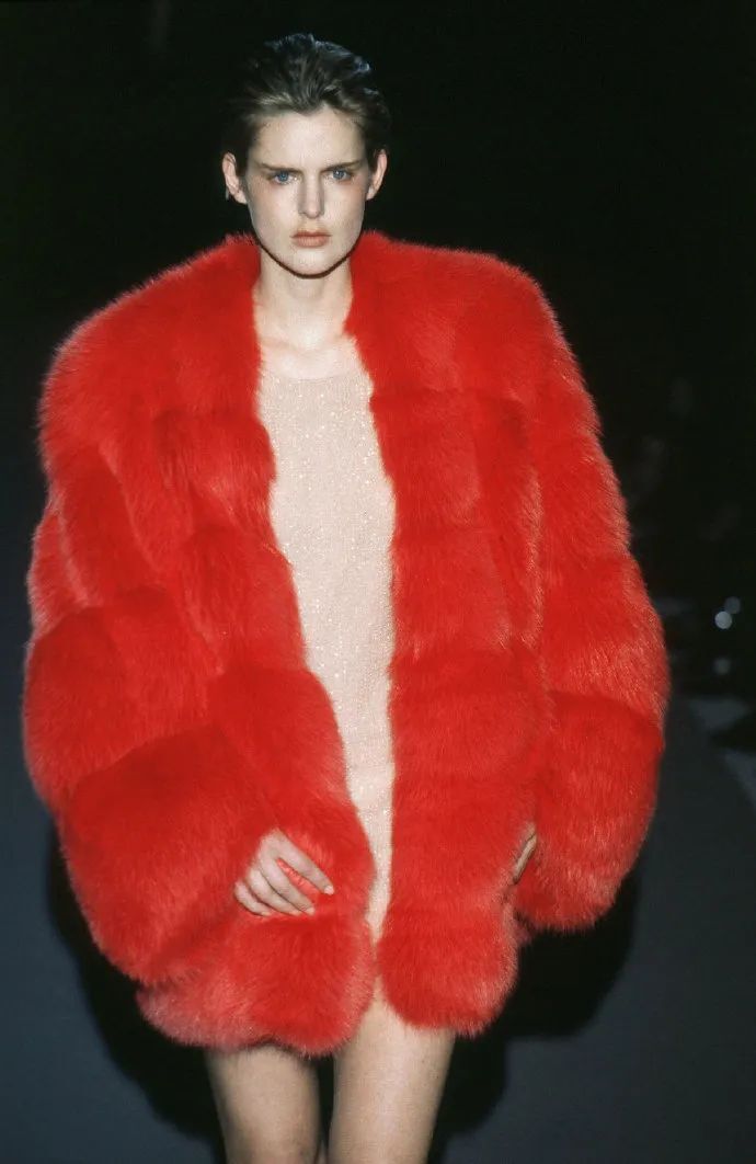 被称为"女爵"的冷艳系超模,史蒂娜坦娜特.