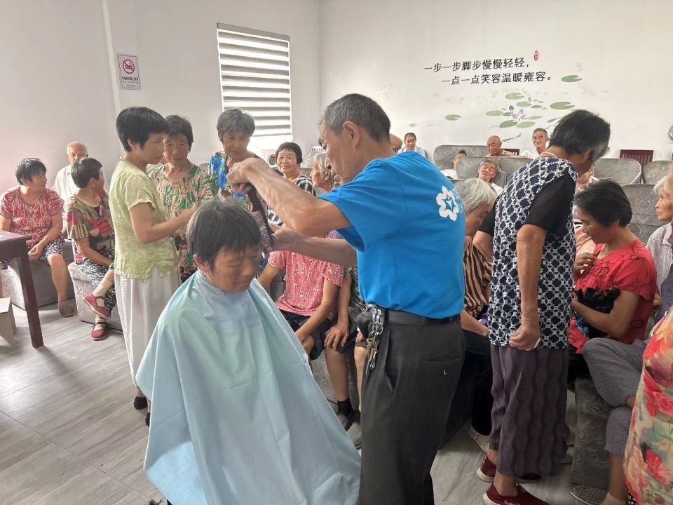 古里镇美发店
