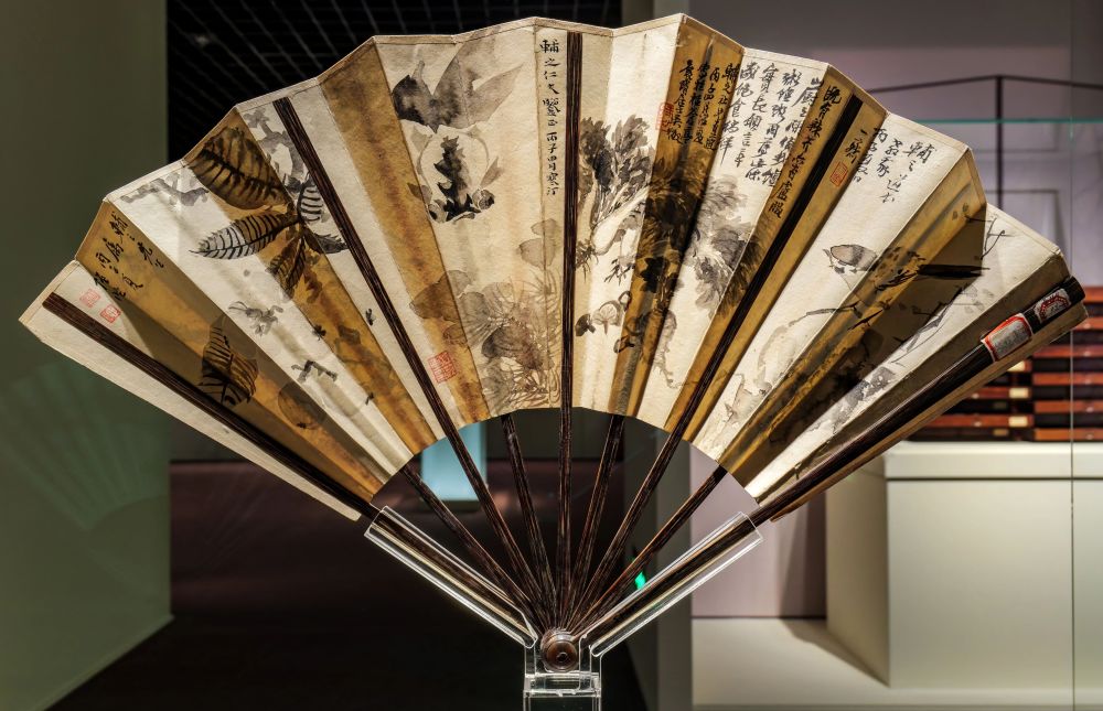 至扇至美”上海博物馆藏历代扇面书画名品展高清全纪录：现代篇-腾讯新闻