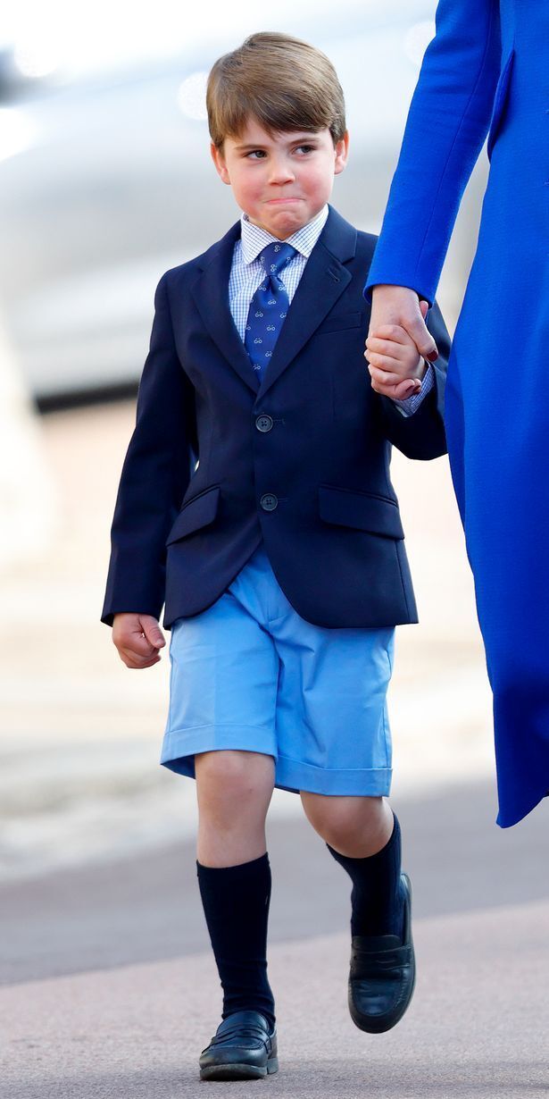 路易王子或将不能在祖父的加冕礼上穿短裤,王室专家:举止要得体_腾讯
