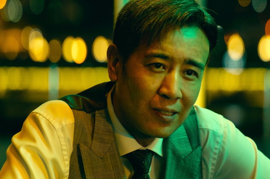 坚如磐石:郑刚的小三朱丽的尸体被埋在墙下,是谁的授意?