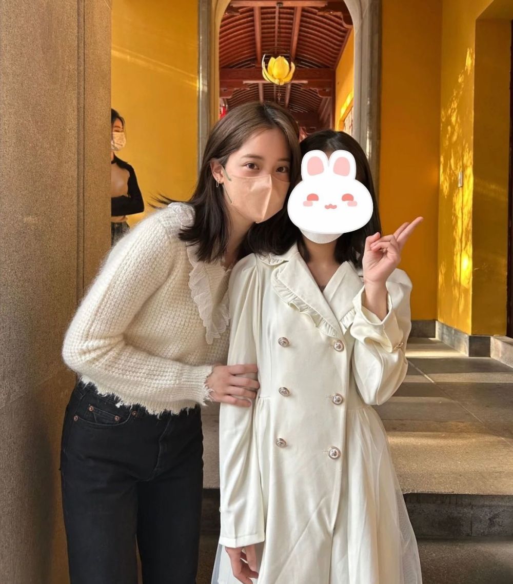 路人镜头下的欧阳娜娜长啥样?