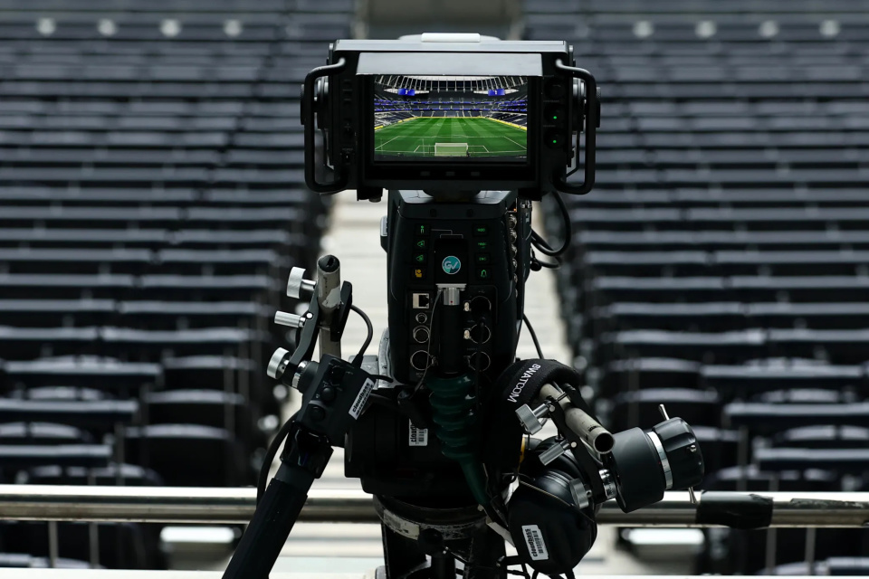 球迷不满！英媒：本赛季英超在节礼日仅1场比赛，二战后最少