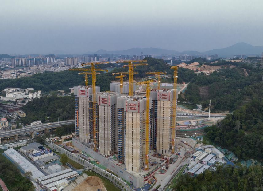 国内首个混凝土模块化高层建筑在深封顶_腾讯新闻