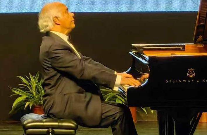 法国大师技惊四座,第五届江苏国际钢琴大师音乐盛典首场惊艳亮相