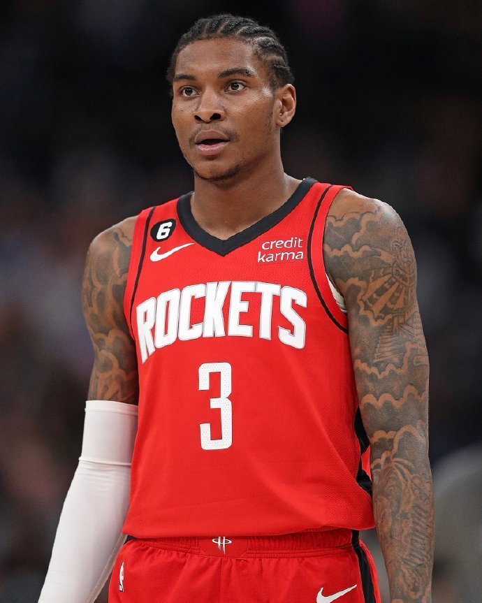 寒酸火箭旧将小波特加盟希腊球队1个月不到1万美元不如来cba