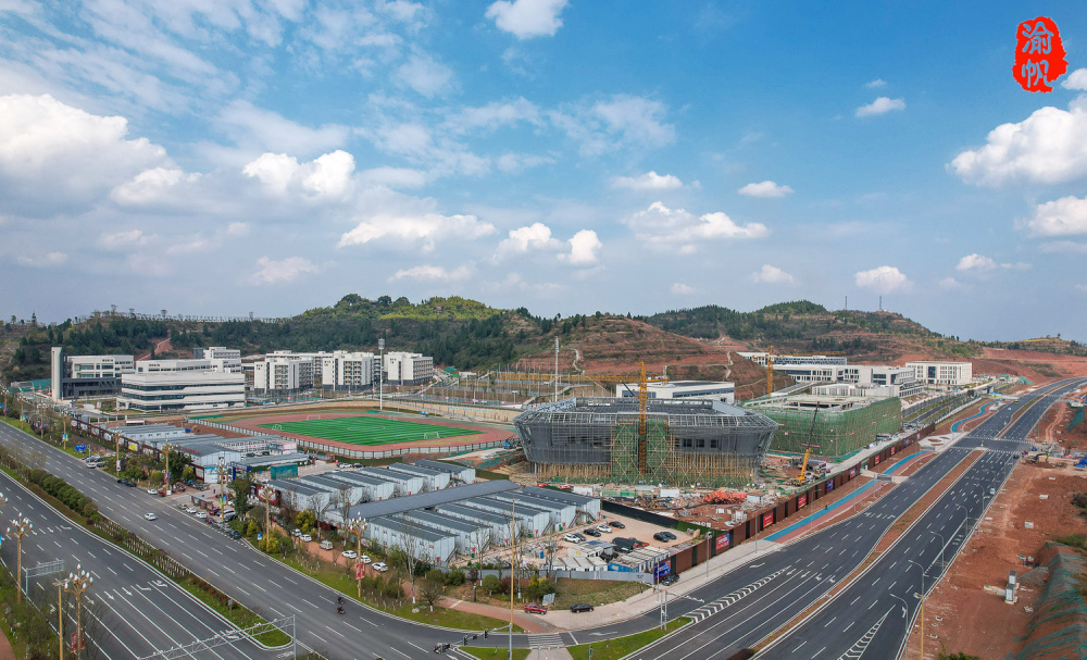 以前连一所高等院校都没有,直到2020年,重庆电力高等专科学校新校区