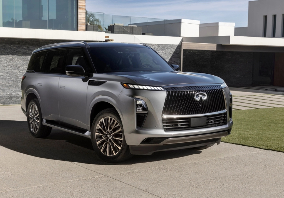 依旧保留v6大马力发动机全新英菲尼迪qx80亮相