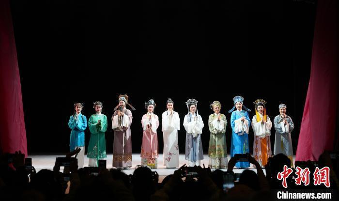 福建芳华越剧院经典剧目玉蜻蜓赴浙江温岭展演