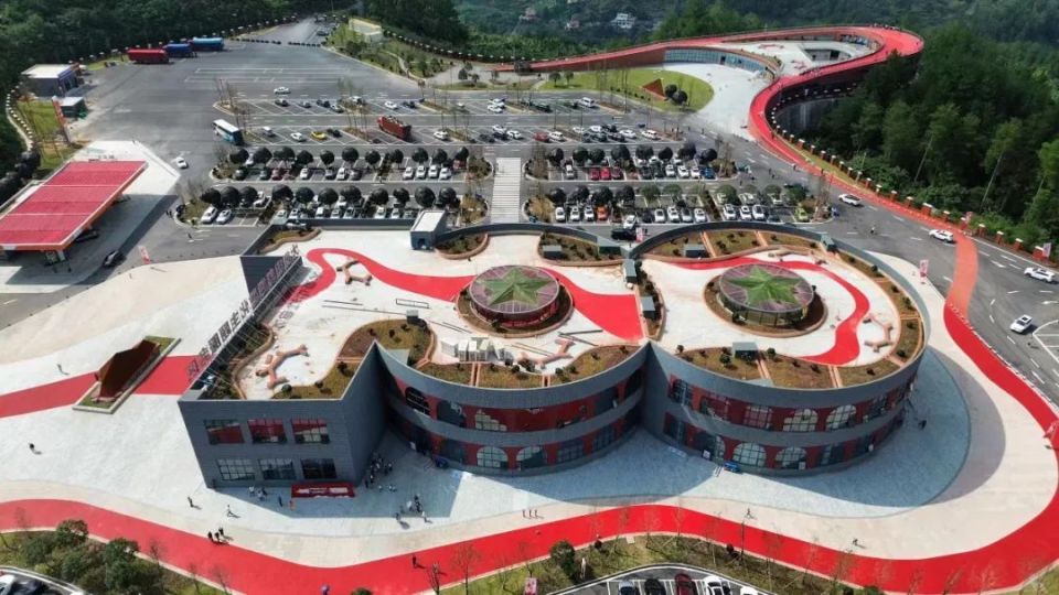 【关注】大娄山服务区火了!来听听他们怎么说_腾讯新闻