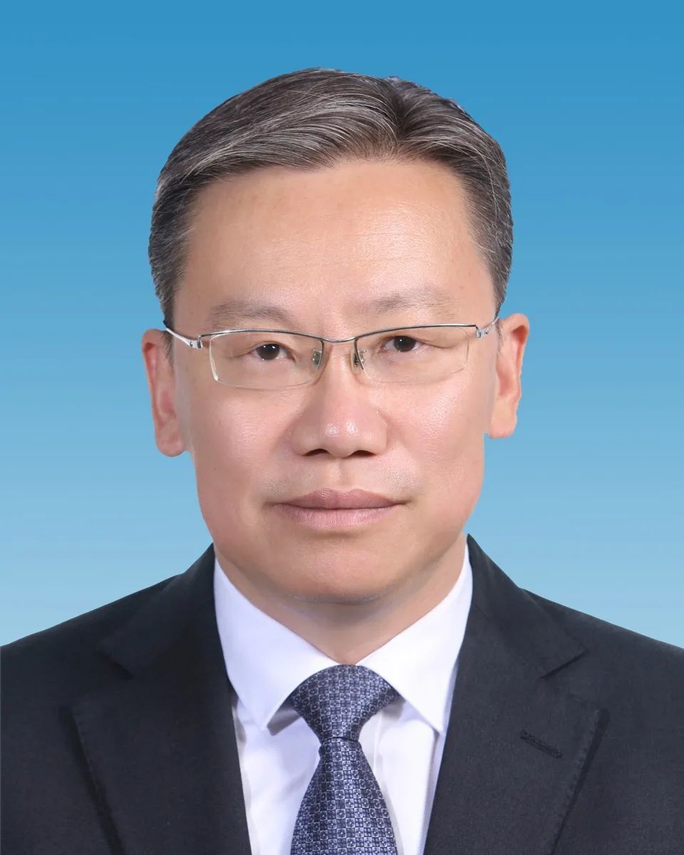 中央组织部决定:王军履新