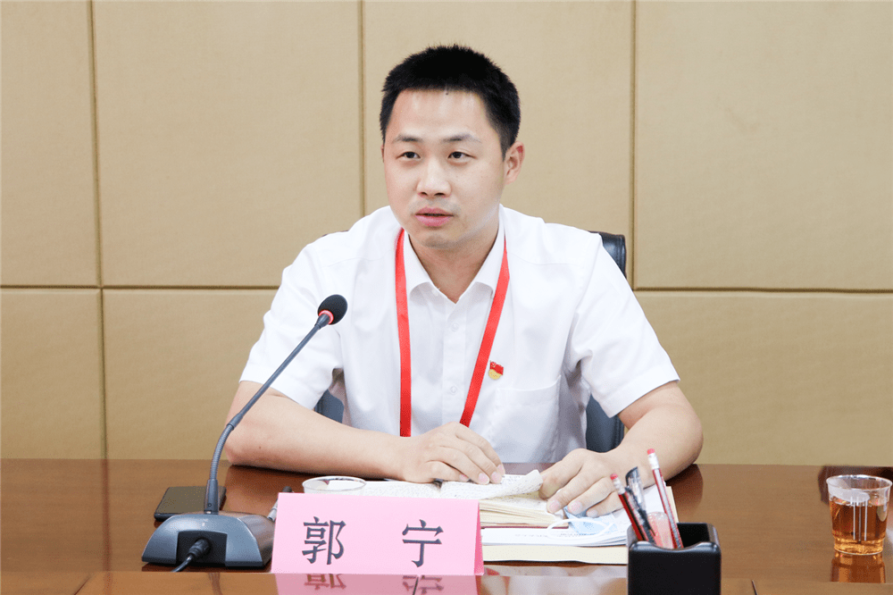 福建一位"85后"市长上任_腾讯新闻