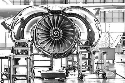 从材料到发动机,从通信到能源动力,人们在猜测,颠覆性的改变会从哪里