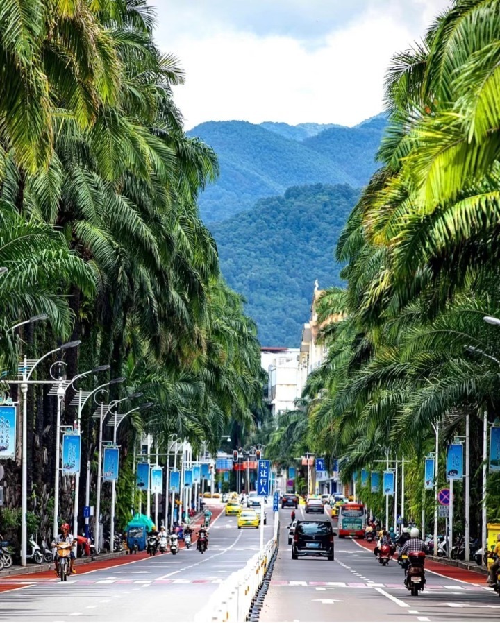 我的家乡出圈记芒市100小时米线过手交个朋友