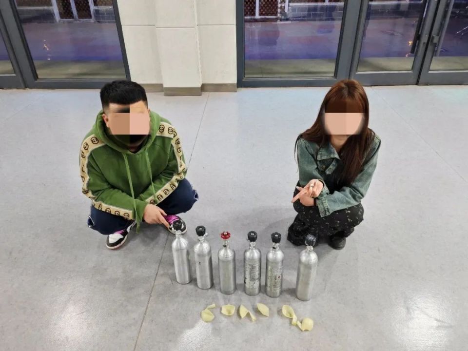 共和国治安管理处罚法》第三十条之规定,目前三人已被义县警方依法行