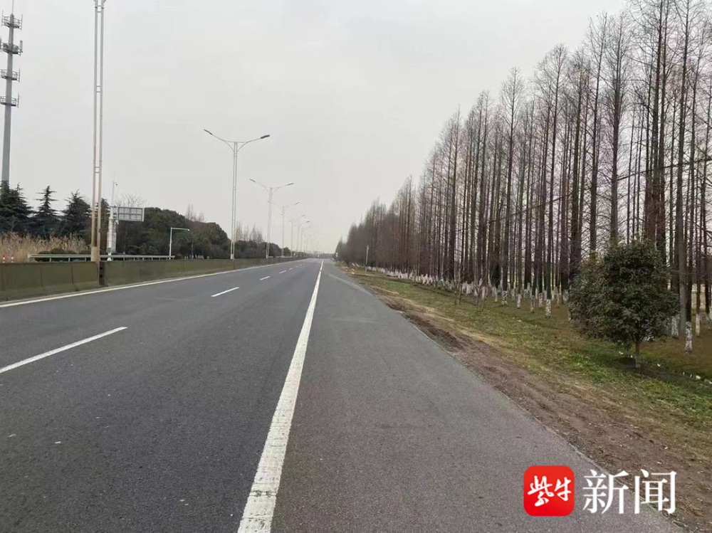 346国道太仓港区沿线联合整治显成效