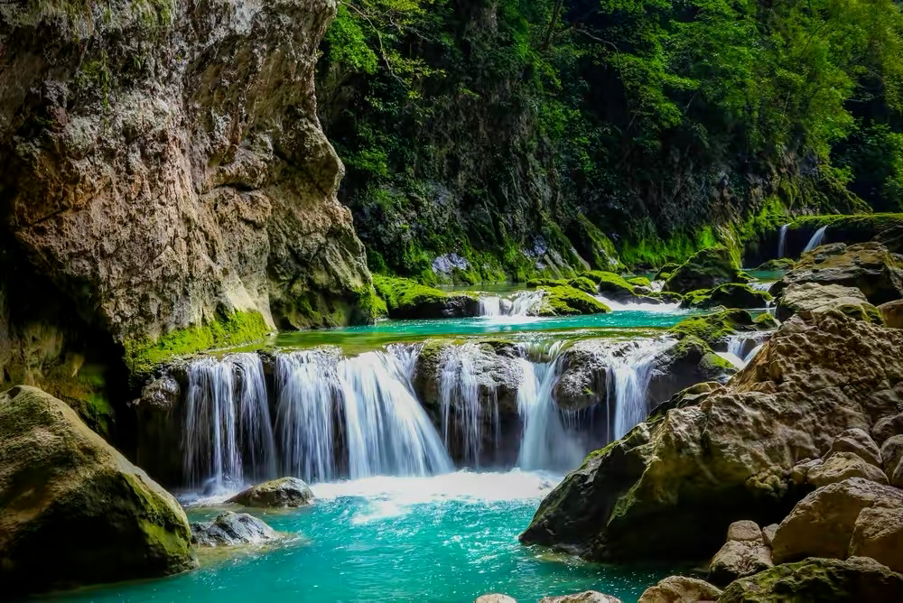 67在中国看瀑布 ,为什么贵州是必去之地?