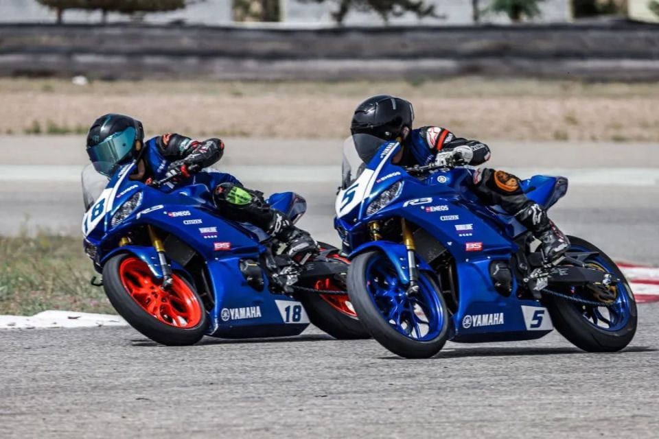 为什么参加雅马哈r3 cup统规赛