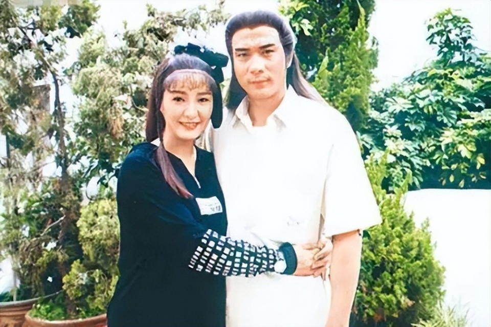 让人印象最深,也正是由于每个角色精彩的演出,才使得95版的《神雕侠侣