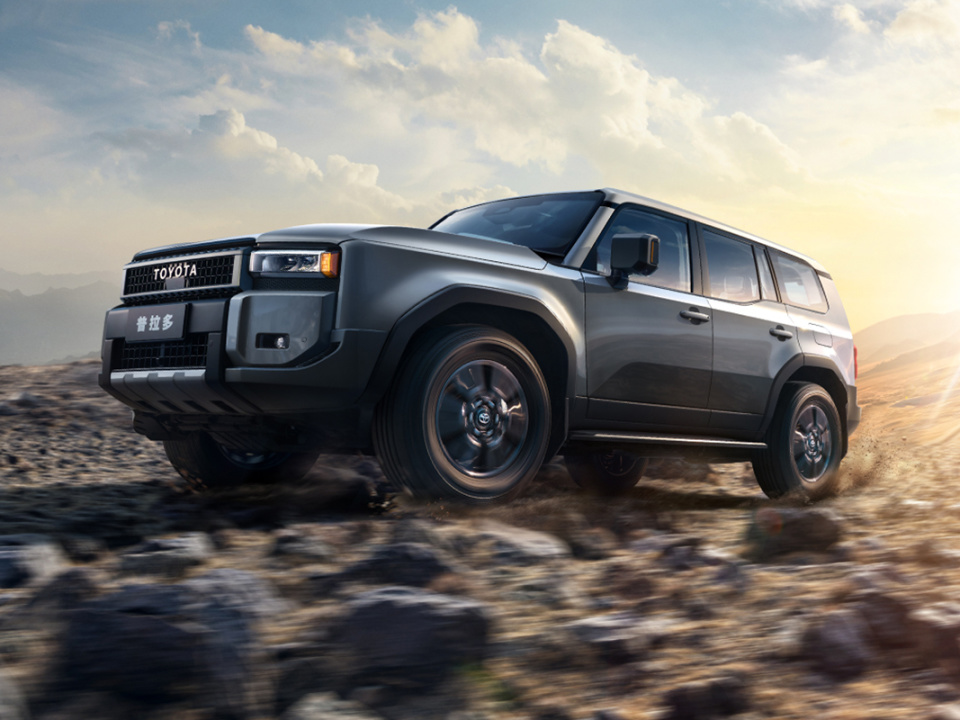 一汽丰田全新普拉多交付 官方车友会成立 林芝专属越野路线揭幕