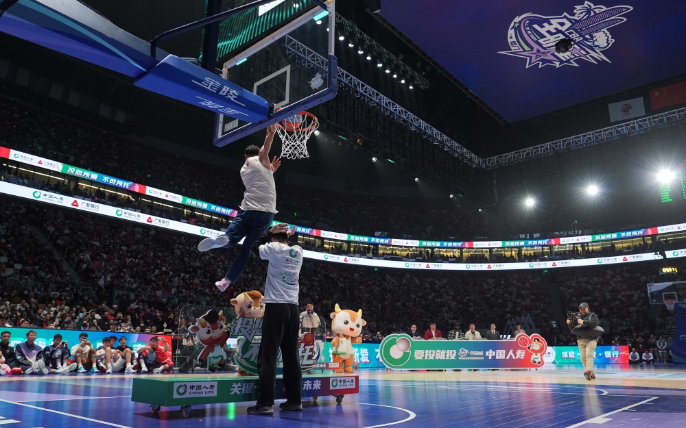 cba全明星星味打折扣大学生民间扣将成亮点