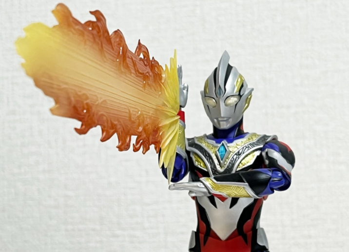 真特利迦奥特曼shf手办实物抢先看 5分钟就让人爱上的最终形态-腾讯