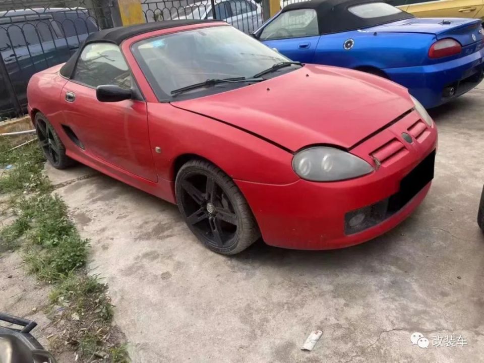 将名爵tf改成马自达mx-5 na的模样,外观很可爱,内饰很硬核_腾讯新闻