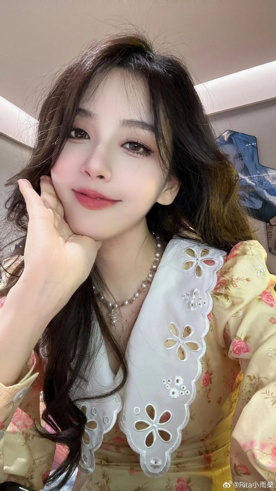 rita最新直播被质疑整容,rita:没开美颜滤镜,不爱看别看!