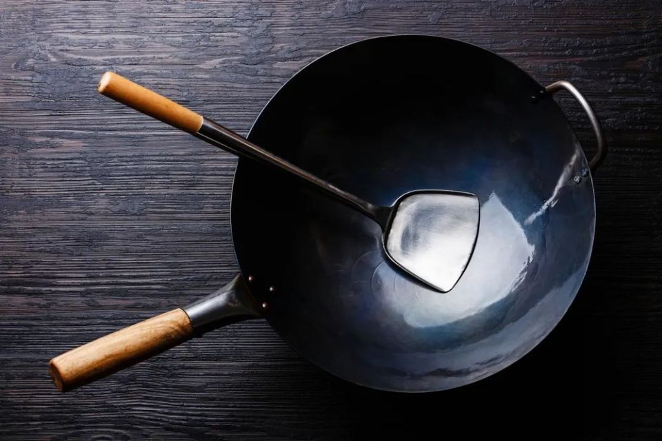 哪种锅炒菜更"镬气"?一文全解各种锅!_腾讯新闻