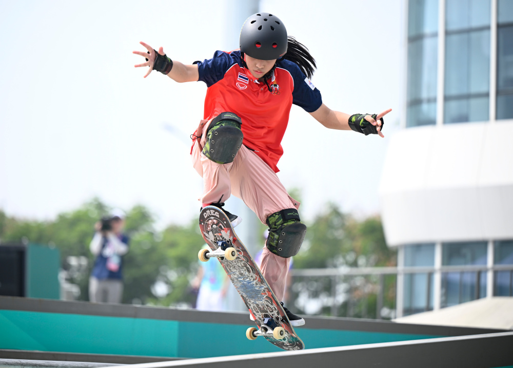 滑板——女子街式预赛赛况_腾讯新闻