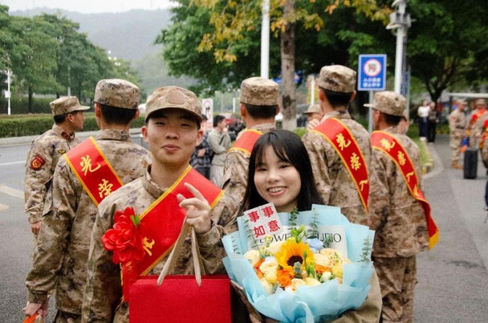 今年,广州采取"三注重三结合"的方式抓实征兵宣传发动,统合军地资源多