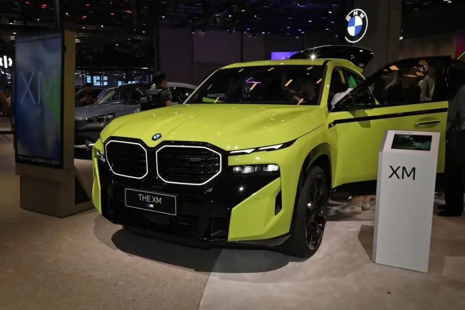 宝马大型suv官降17.8万