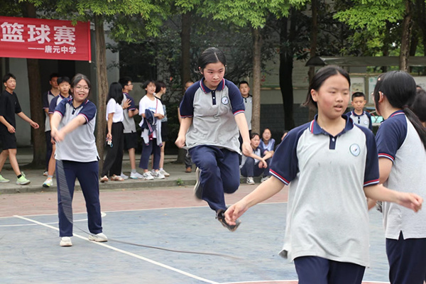 郫县实验中学图片