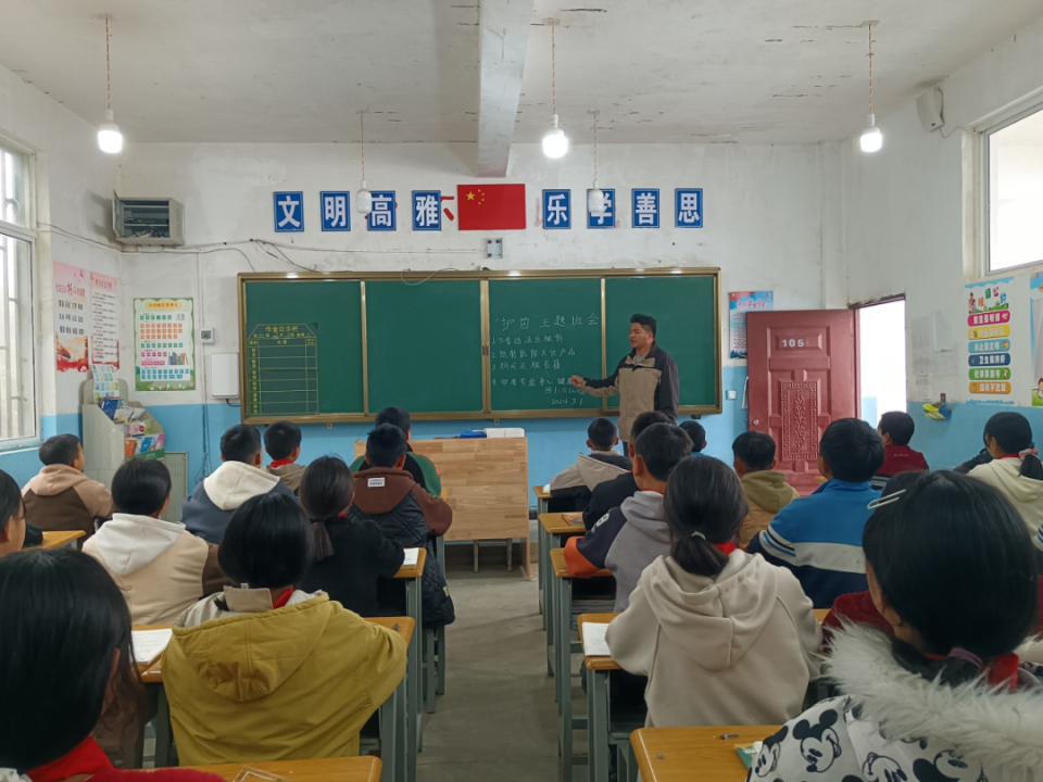 姓名郑皓文单位红河州文化和旅游局驻村地点红河州元阳县逢春岭乡凹腰