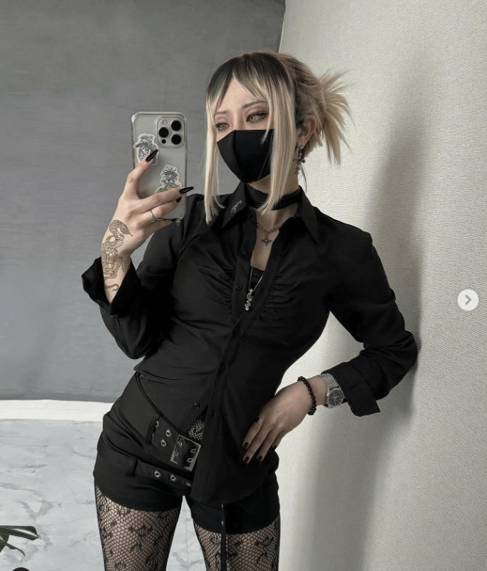 日本人妻cos《葬送的芙莉莲》尤贝尔:死鱼眼超还原