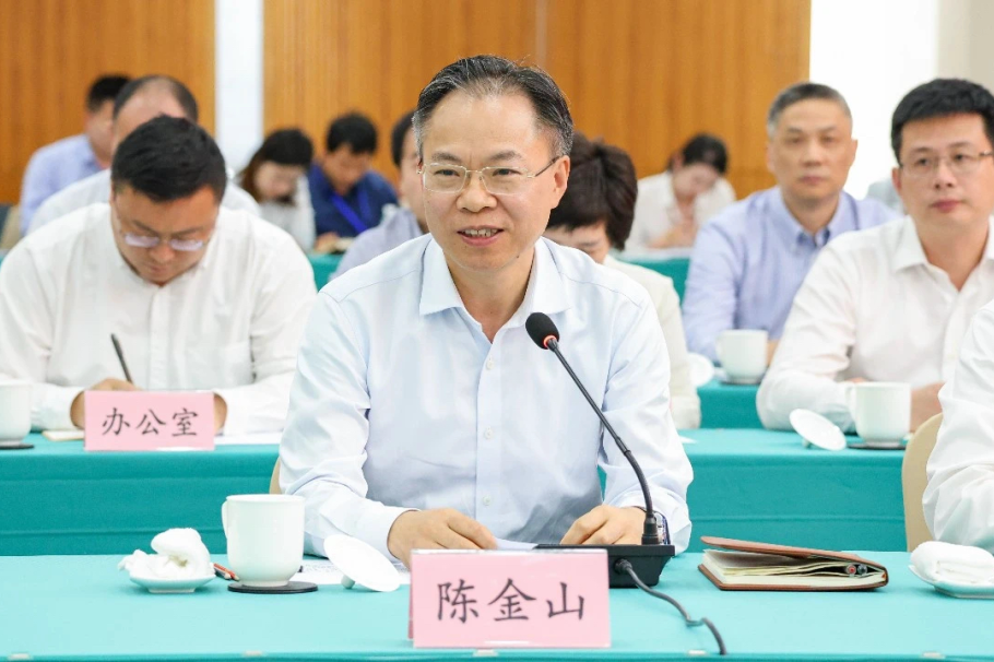 更好将检察服务保障延伸到改革开放最前沿,高质量发展