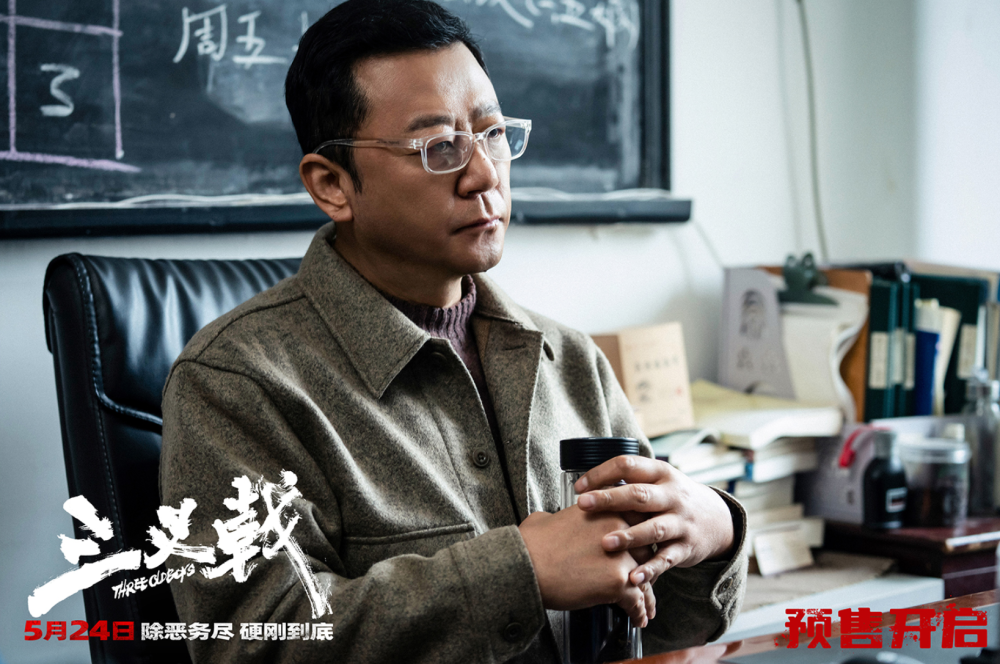 耗资4.3亿,中国版120分钟一刀不剪,好莱坞这部r级大片杀来了