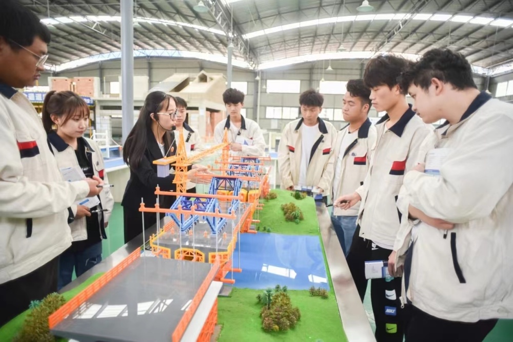 就業率最高的專業_高考學什么專業好就業_經濟類專業哪個專業好就業