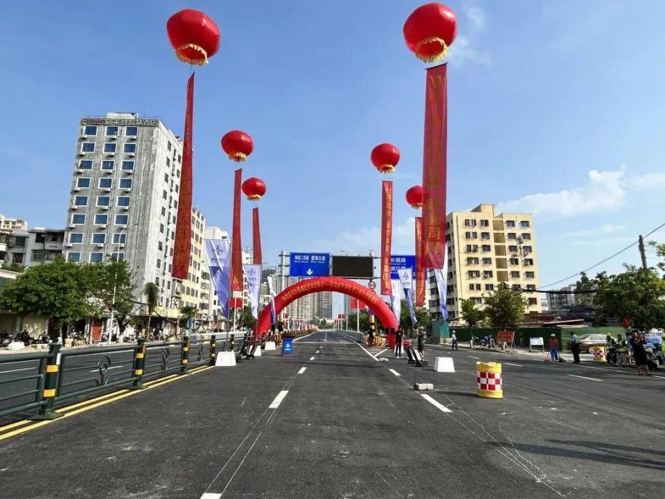 海口白龙路下穿通道工程通车啦!