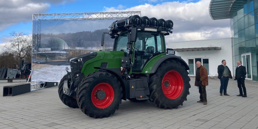 农业机械制造商fendt在德国展示氢拖拉机原型